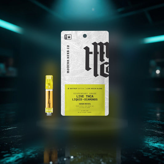 mhc-liquid-diamonds-sour-diesel-sativa-1g — Sky High neon packshot